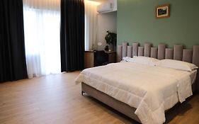 Hotel Blini