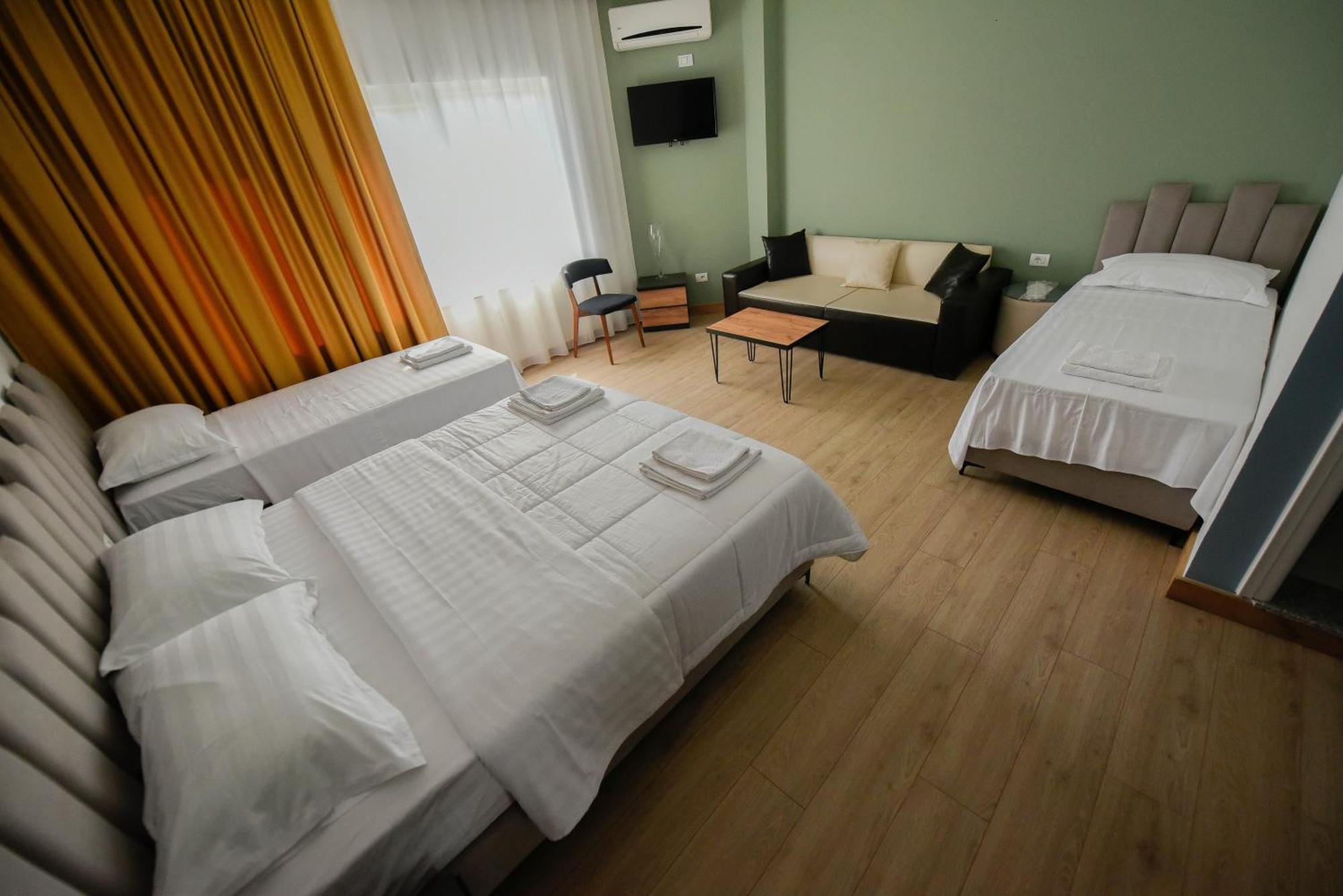 Hotel Blini Shkodër Extérieur photo