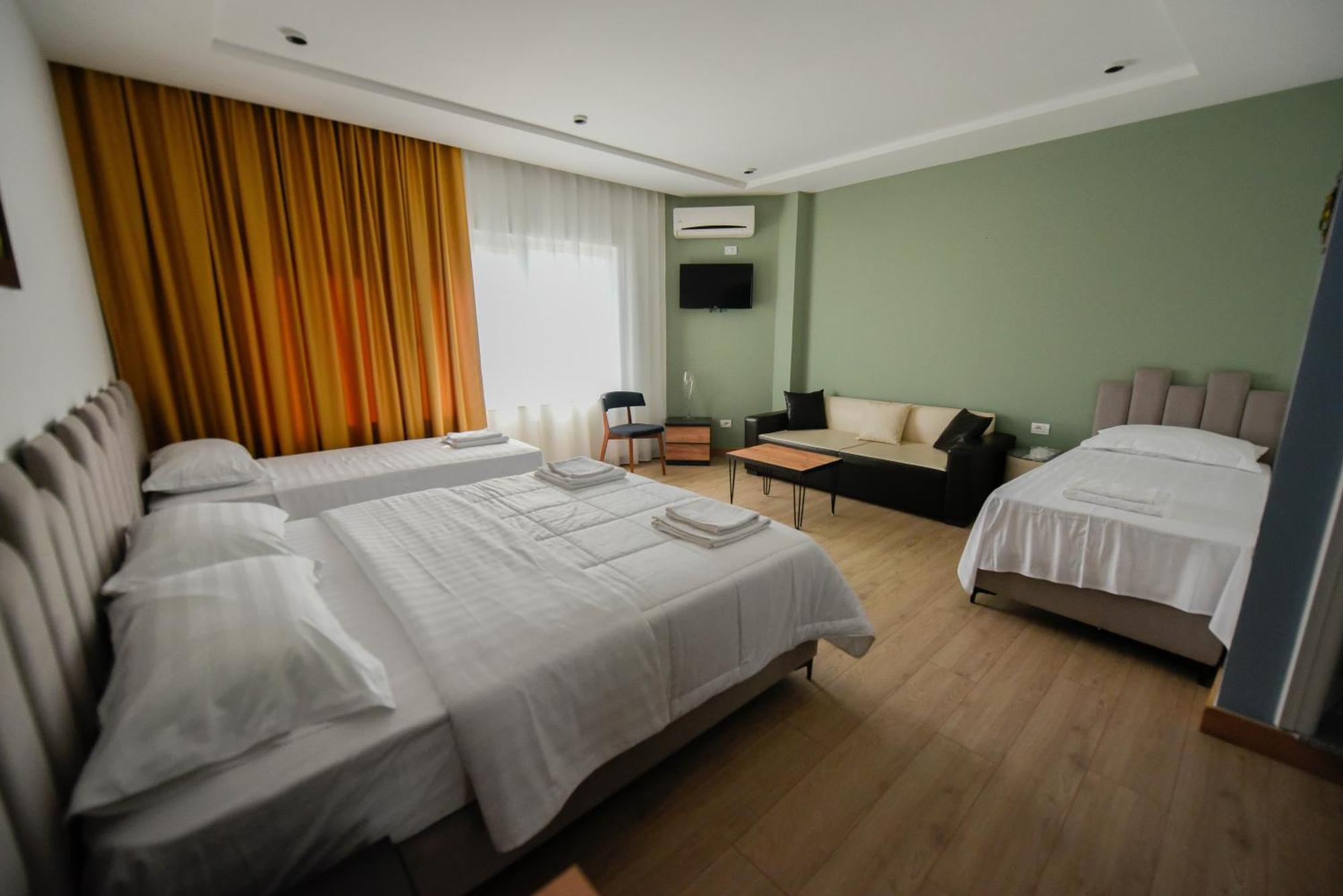 Hotel Blini Shkodër Extérieur photo