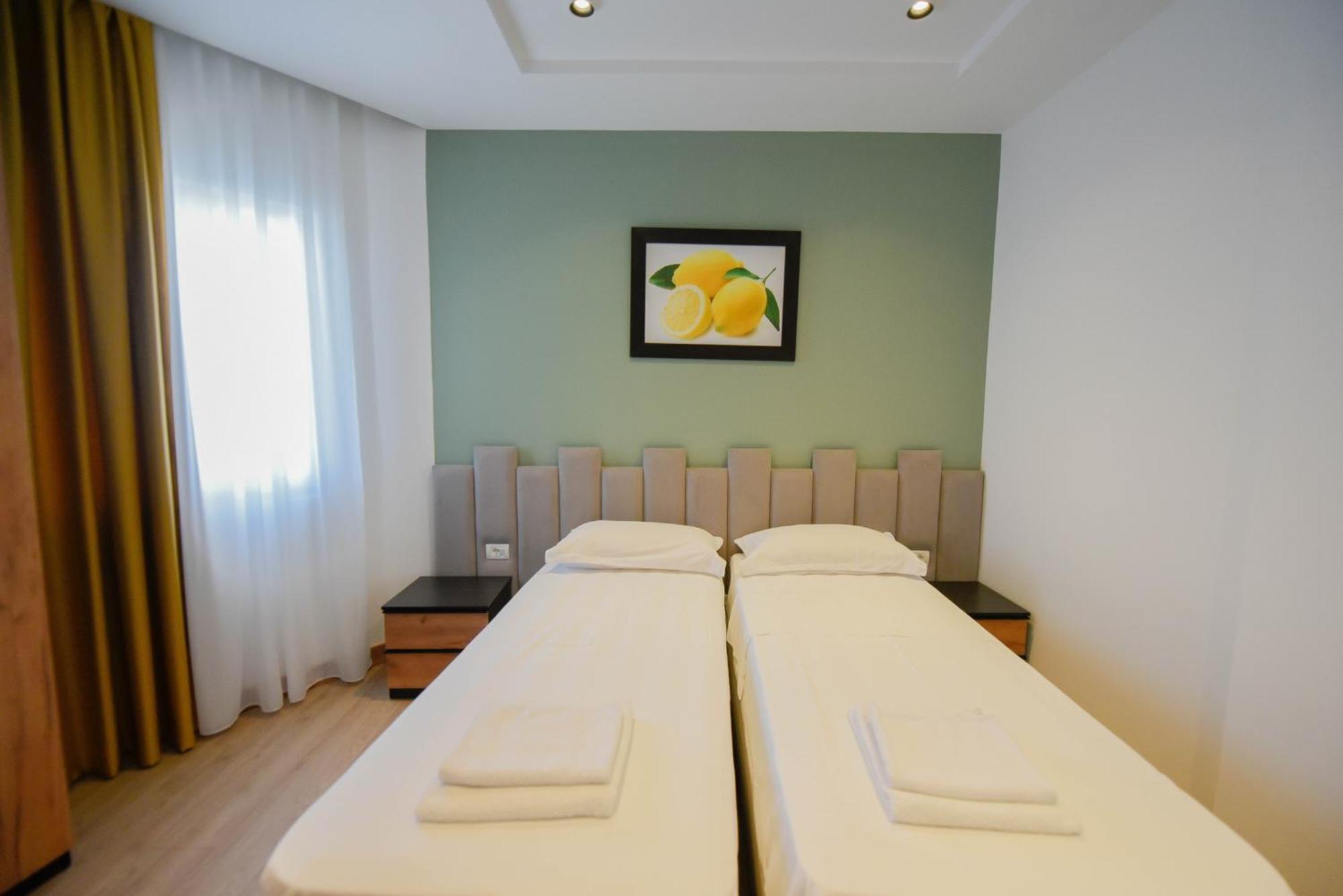 Hotel Blini Shkodër Extérieur photo