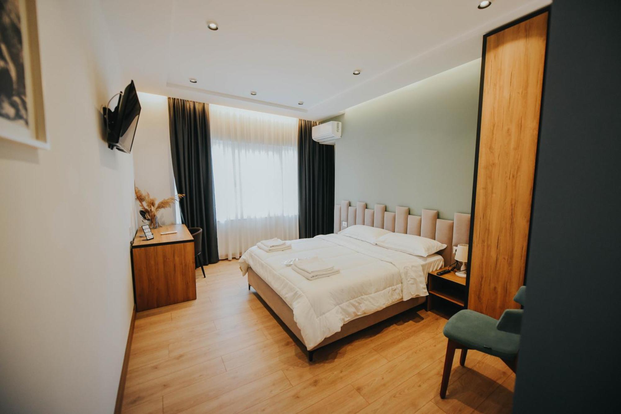 Hotel Blini Shkodër Extérieur photo